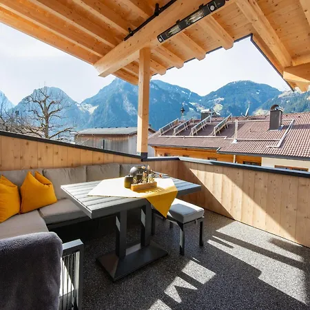 Moiklerhof, Cleaning Included Apartman *