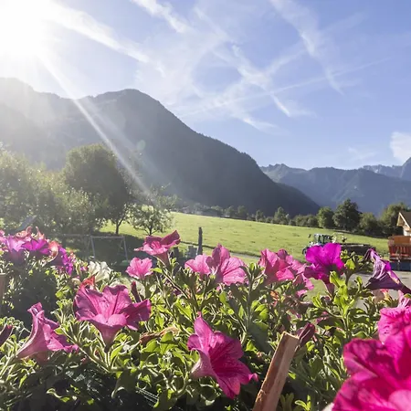 Moiklerhof Apartment, Cleaning Included Ramsau im Zillertal